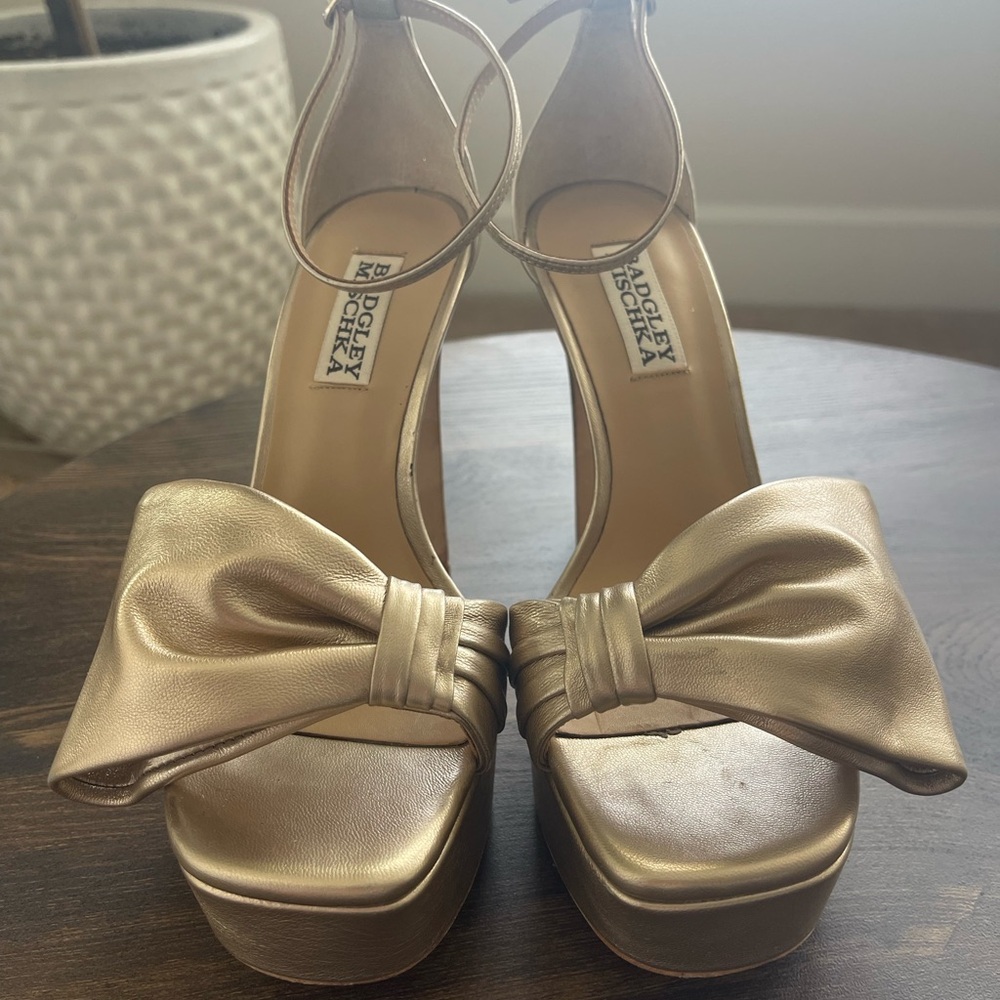 Badgley Mischka Gold Alora Platform Sandals